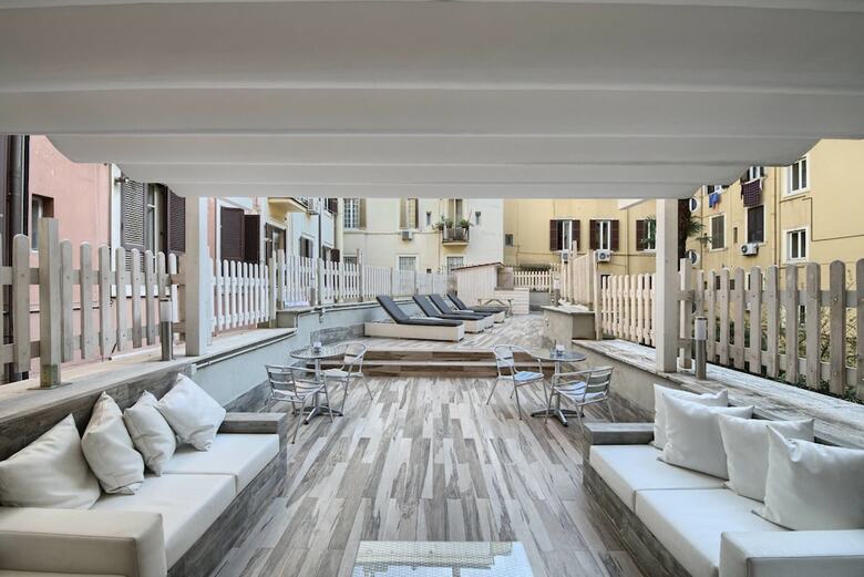 Hotel Vatican Nausicaa