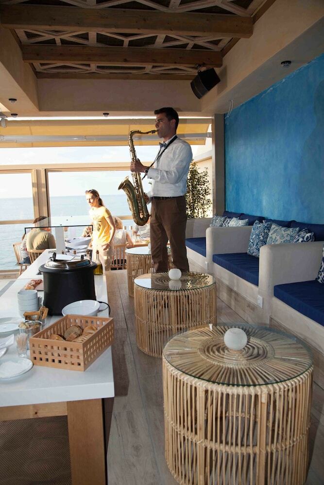 Serenity Blue Hotel