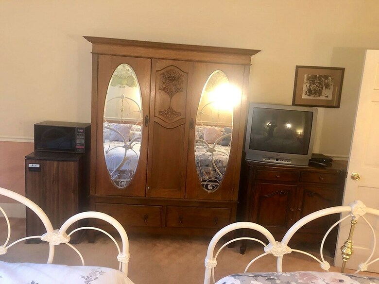 Bed & Breakfast Power's Mansion Inn
