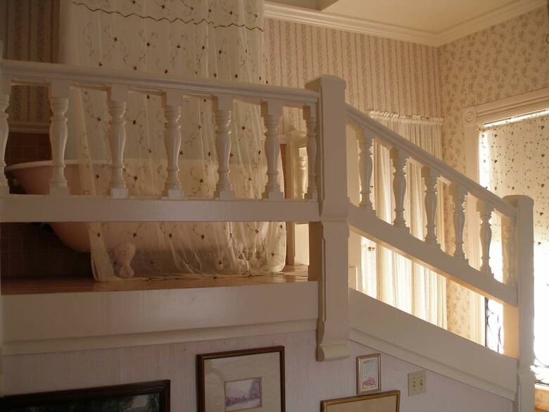 Bed & Breakfast Power's Mansion Inn