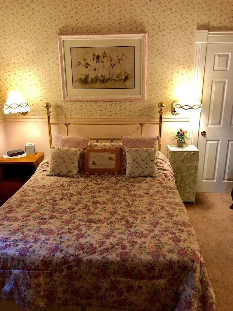 Bed & Breakfast Power's Mansion Inn