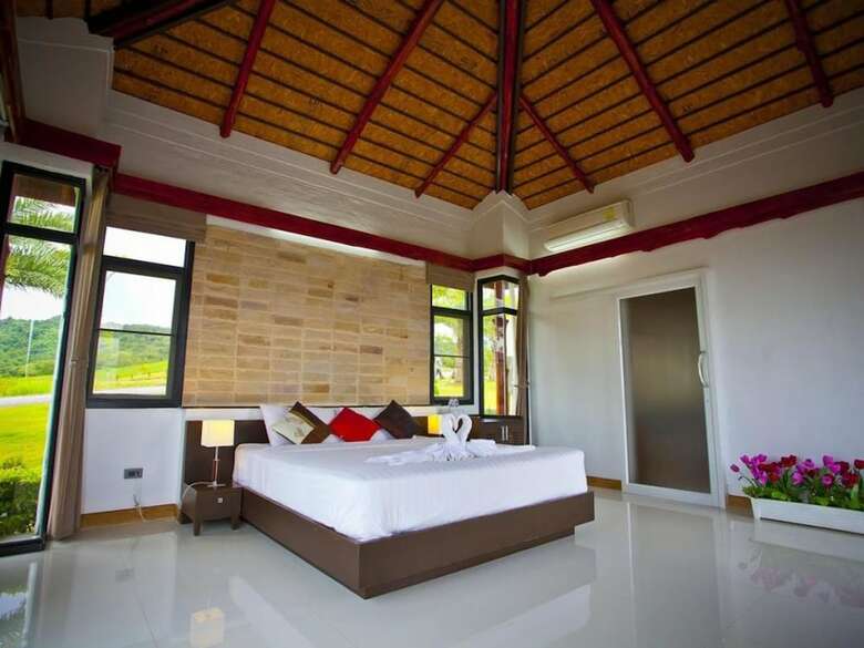 Hotel Chantara Valley Resort