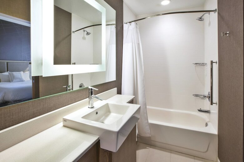 Hotel Springhill Suites By Marriott Pittsburgh Butler/centre City