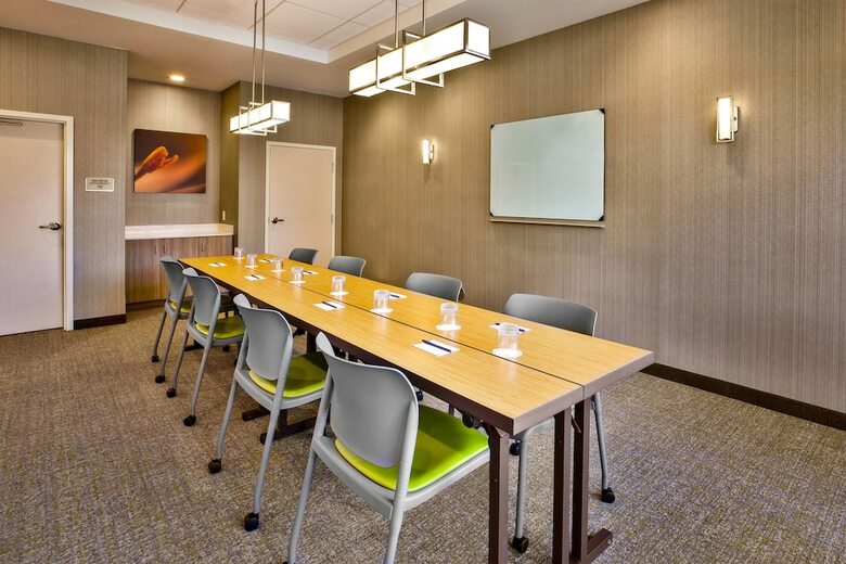 Hotel Springhill Suites By Marriott Pittsburgh Butler/centre City
