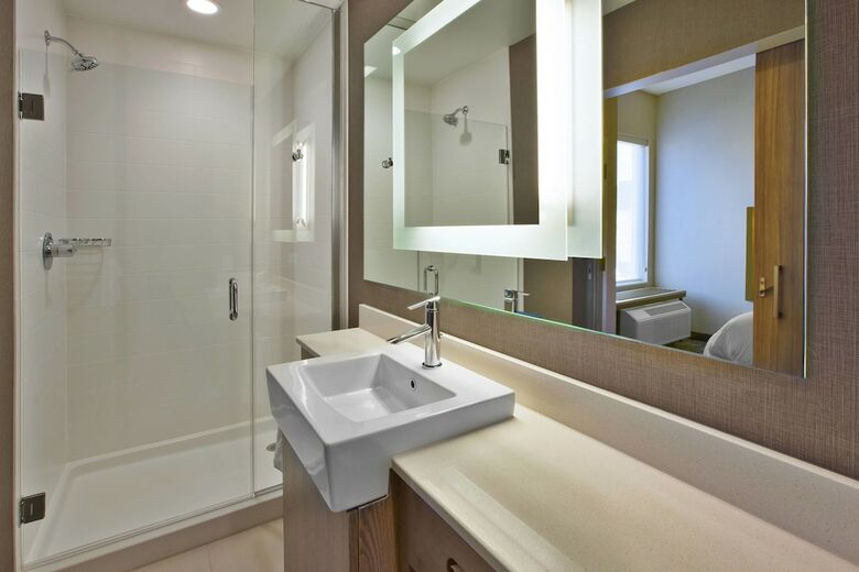 Hotel Springhill Suites By Marriott Pittsburgh Butler/centre City