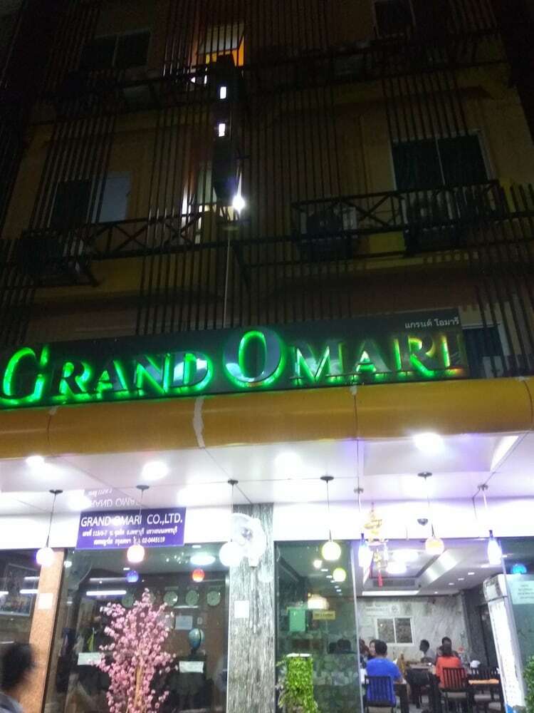 Hotel Grand Omari