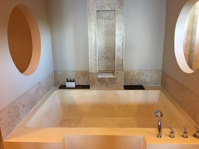 Aparthotel Luxury Sea View Apartment