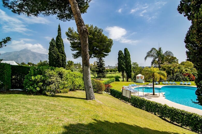 Apartment Los Dragos - Roomservice