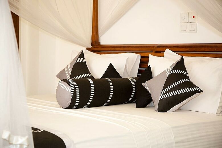 Hotel Suriya Arana
