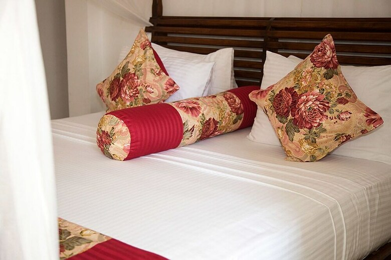 Hotel Suriya Arana