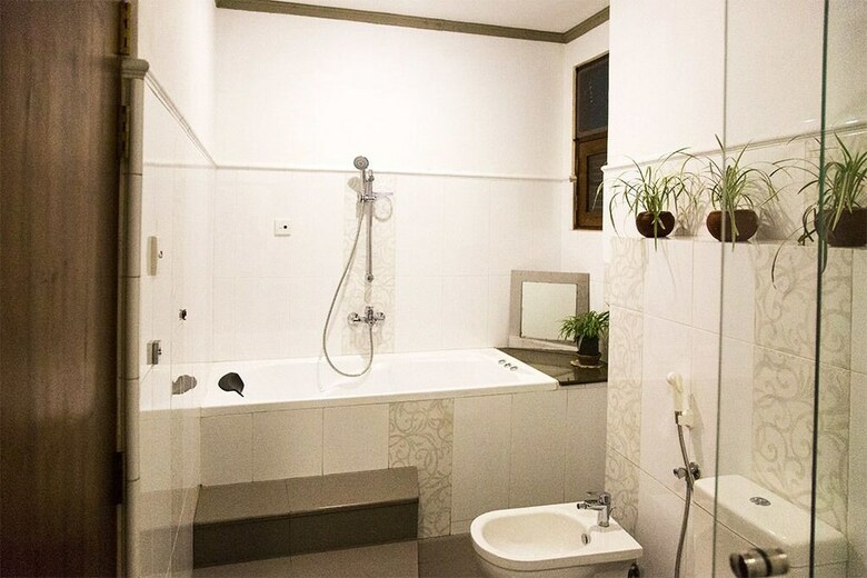 Hotel Suriya Arana