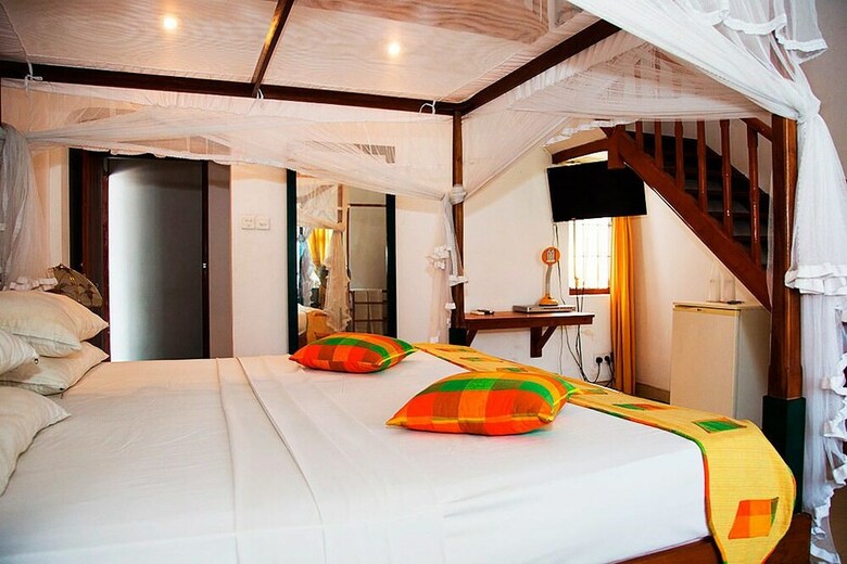 Hotel Suriya Arana