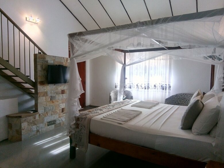 Hotel Suriya Arana