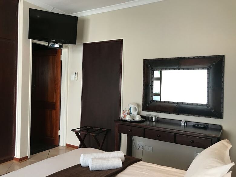 Hotel Border Close Guesthouse