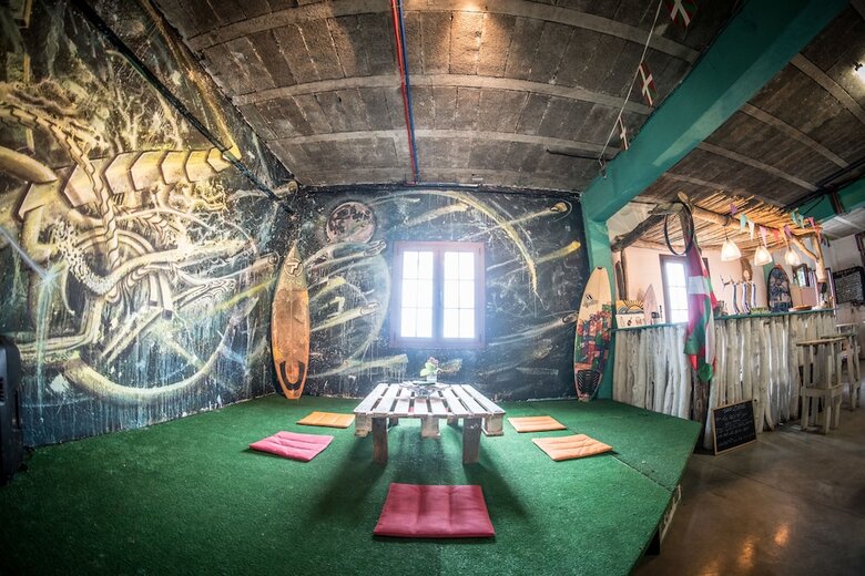 Hostal San Sebastian Surf Camp