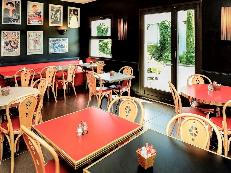 Hotel Ibis Lyon Est Beynost A42