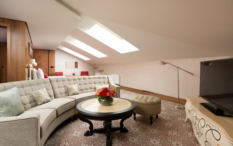 Lotte Hotel St.petersburg