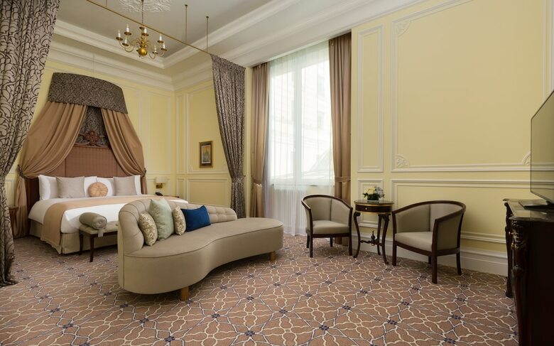 Lotte Hotel St.petersburg
