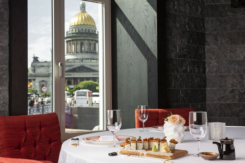 Lotte Hotel St.petersburg
