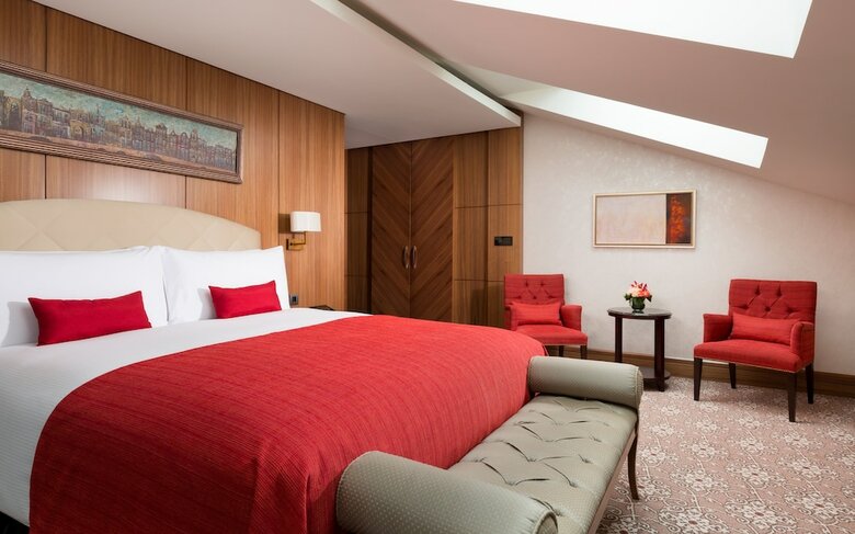Lotte Hotel St.petersburg