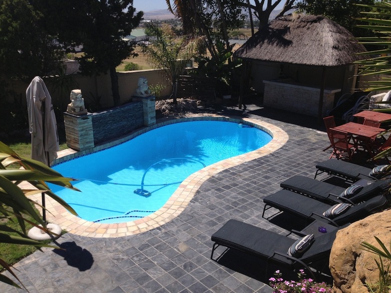 Hotel Mandalay Beach Guest House