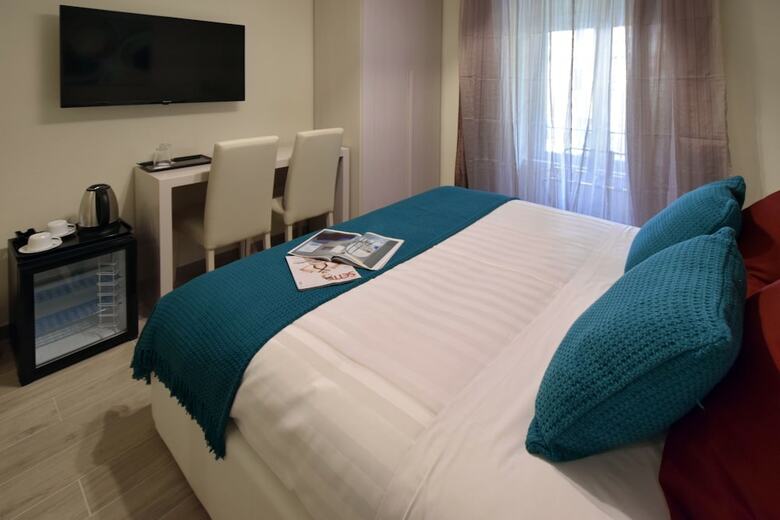 Hotel Cdr Guest House