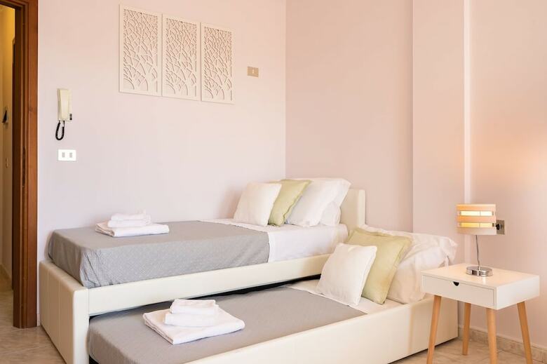 Hotel Residenze Su Planu