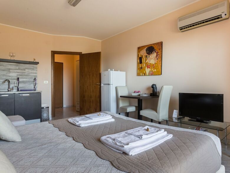 Hotel Residenze Su Planu
