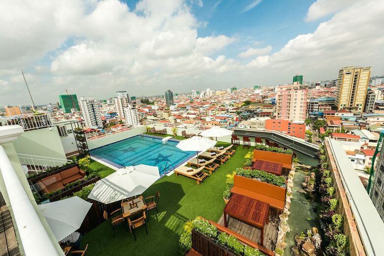 Le Mont Hotel