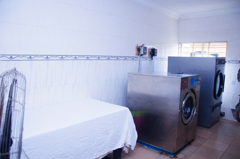 Sugarland Hotel & Suites