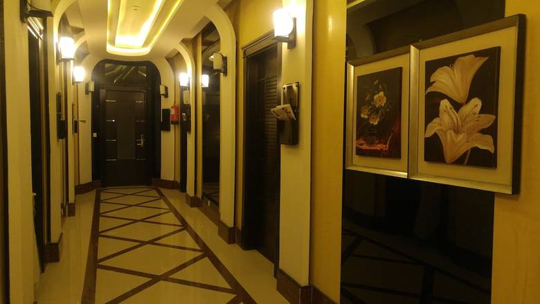 Hotel Almuhaidb Al Takhasosi Suites