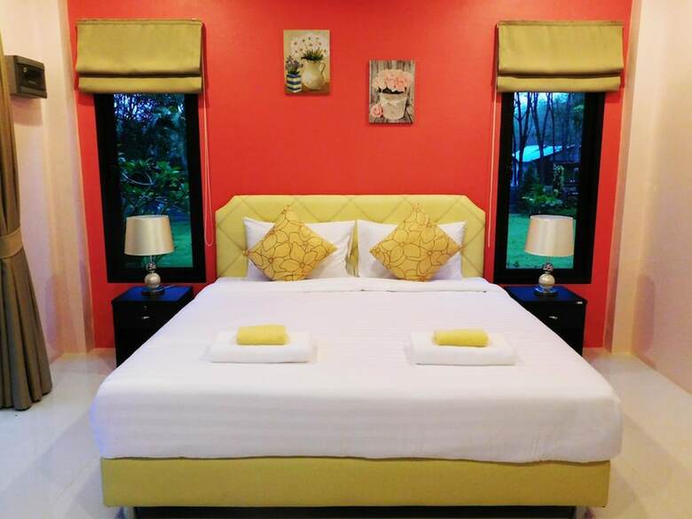Hotel Phuket Sirinapha Resort