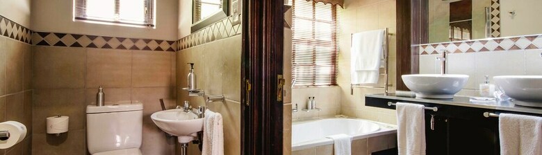 Hotel At The Villa