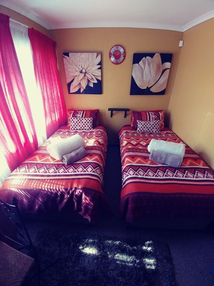 Hotel The Loft Guest House