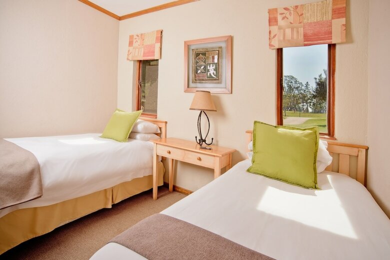 Hotel Greenway Woods Resort
