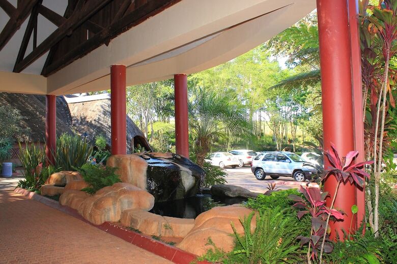 Hotel Greenway Woods Resort