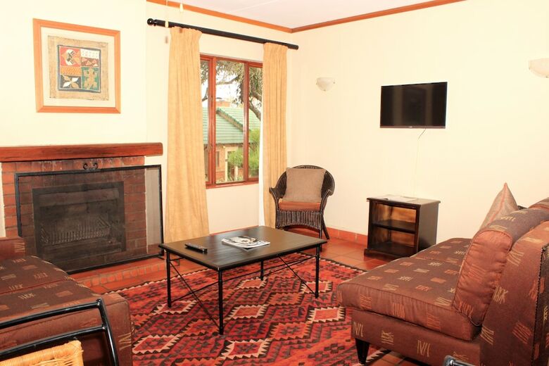 Hotel Greenway Woods Resort