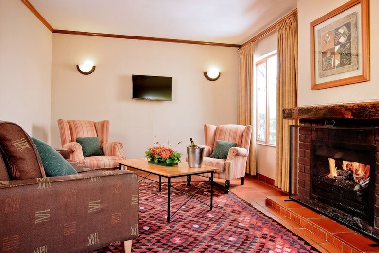 Hotel Greenway Woods Resort