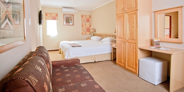 Hotel Greenway Woods Resort