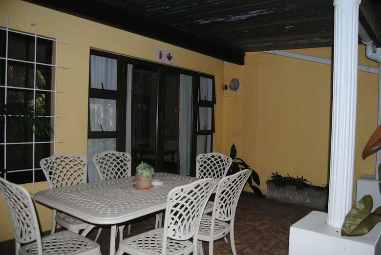 Hotel Lalapanzi Guest House