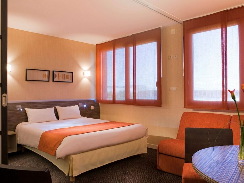 Hotel Mercure Lyon L'isle D'abeau