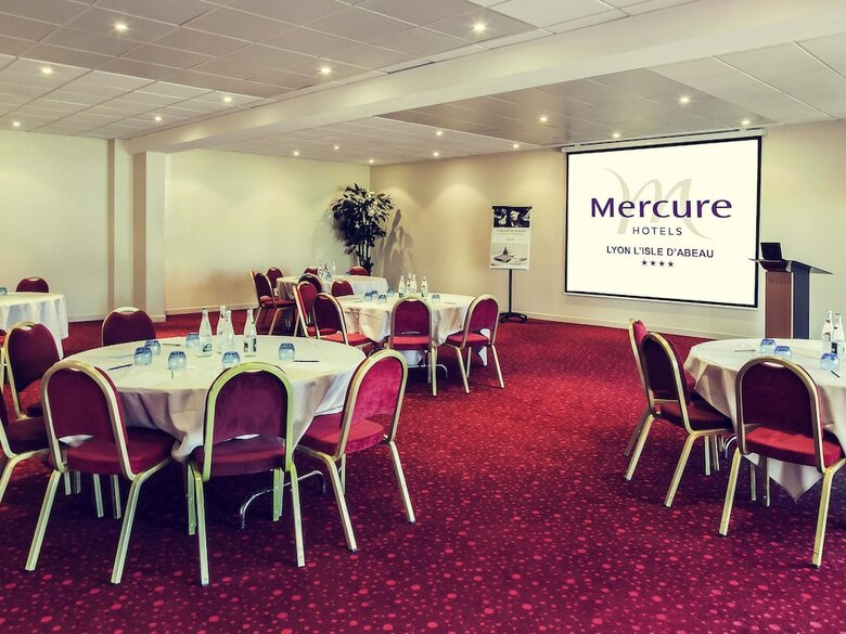 Hotel Mercure Lyon L'isle D'abeau