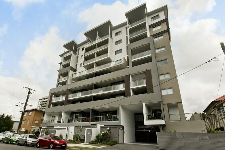 Apartamentos Arise Princess Regent