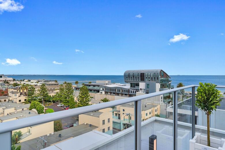 The Hamptons Apartments - Port Melbourne