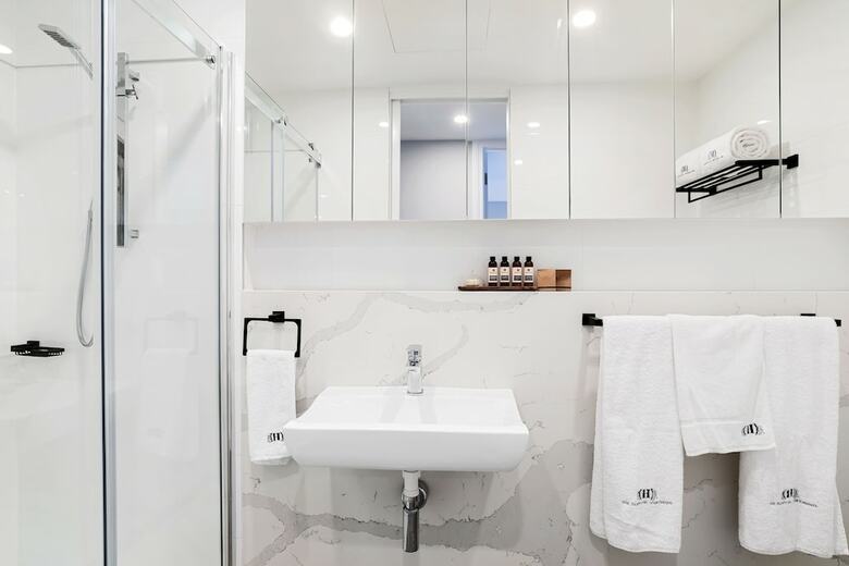 The Hamptons Apartments - Port Melbourne