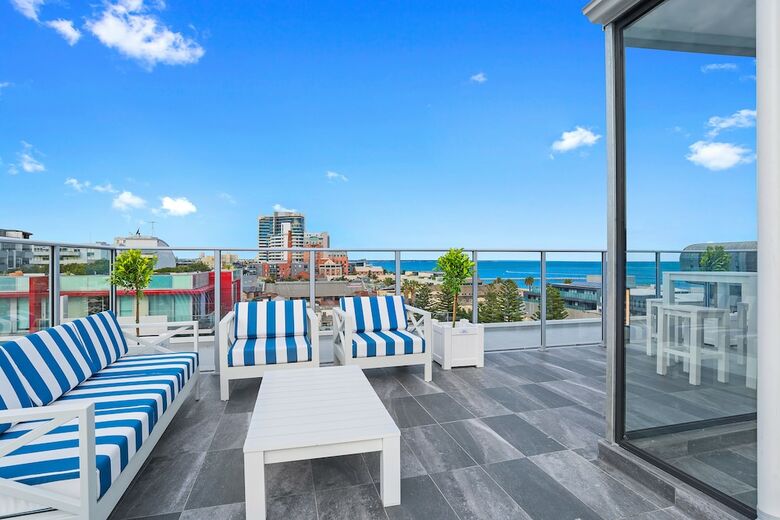 The Hamptons Apartments - Port Melbourne