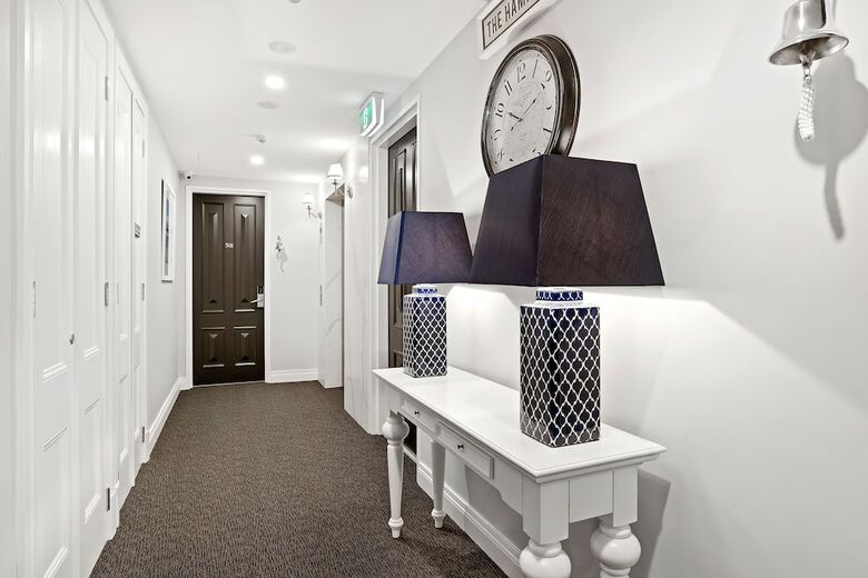 The Hamptons Apartments - Port Melbourne