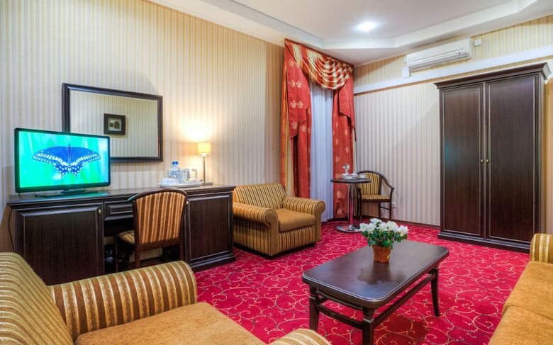 Baikal Plaza Hotel