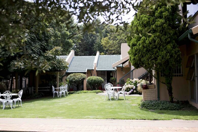 Hotel Greenfields Guest House