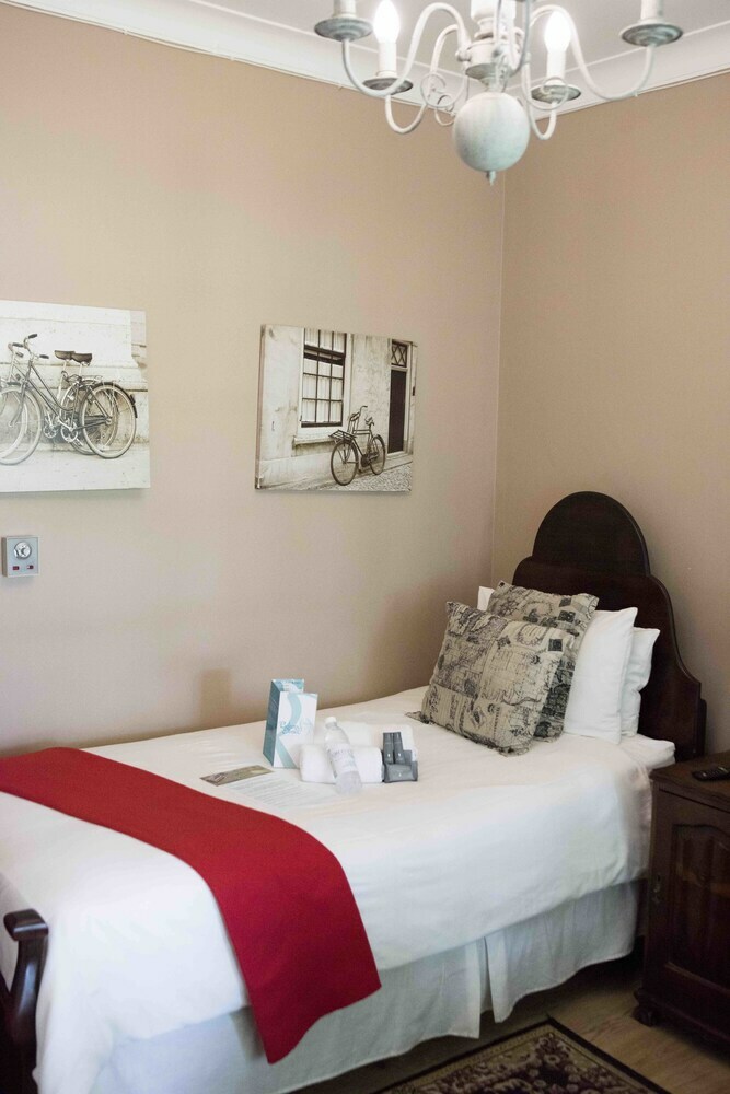 Hotel Greenfields Guest House
